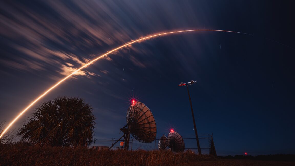 Reference image for: US Space Force confirms SpaceX will build sensor-to-shooter targeting network