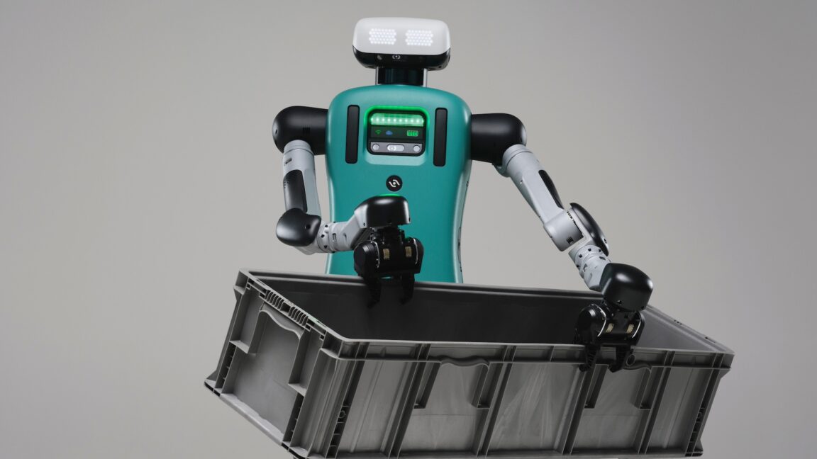 Reference image for: How AI could enable autonomous robot workers in workplaces—and maybe homes