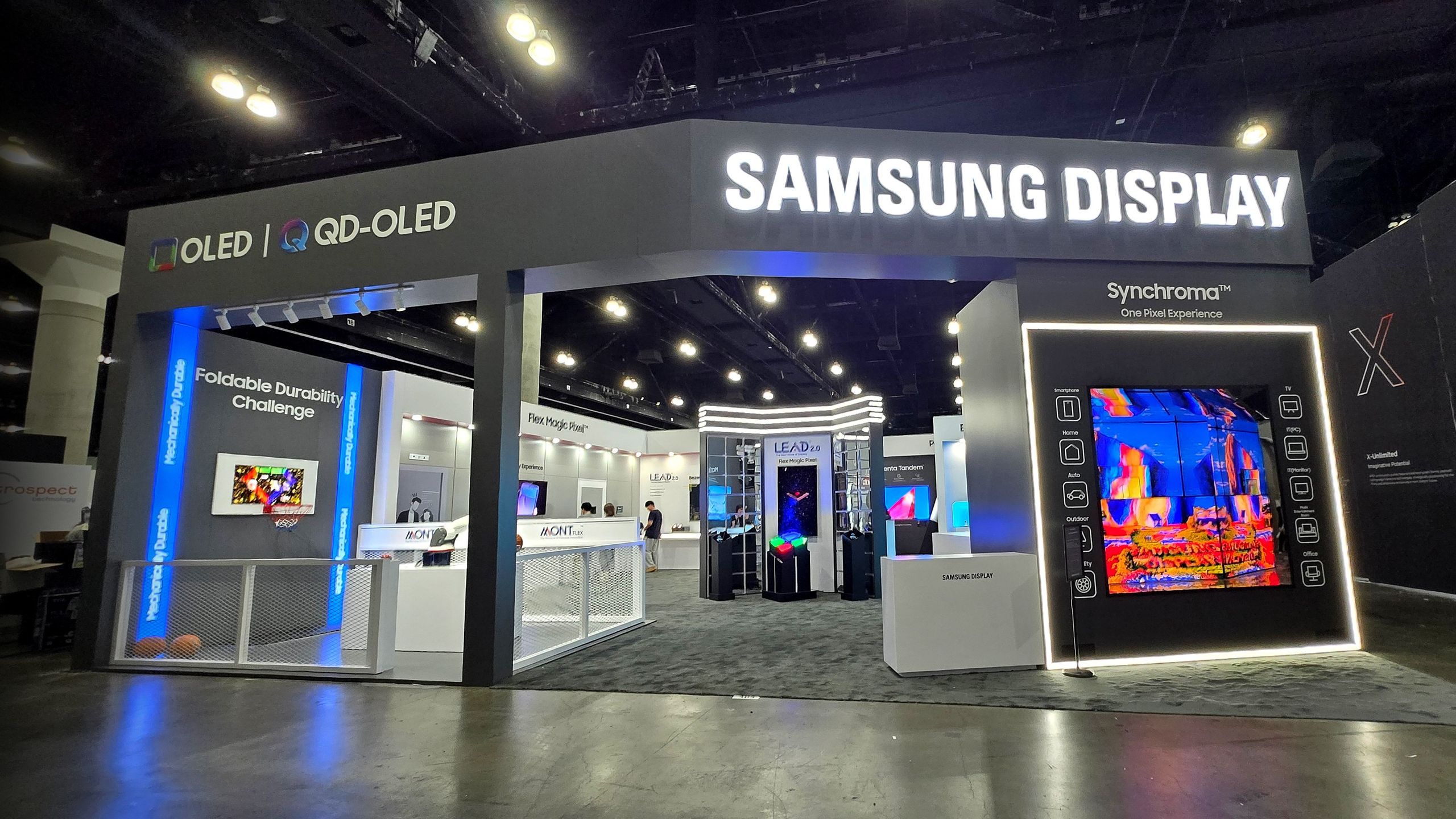 Reference image for: Samsung and LG reignite OLED rivalry with morphing, captivating screens at SID Display Week 2026