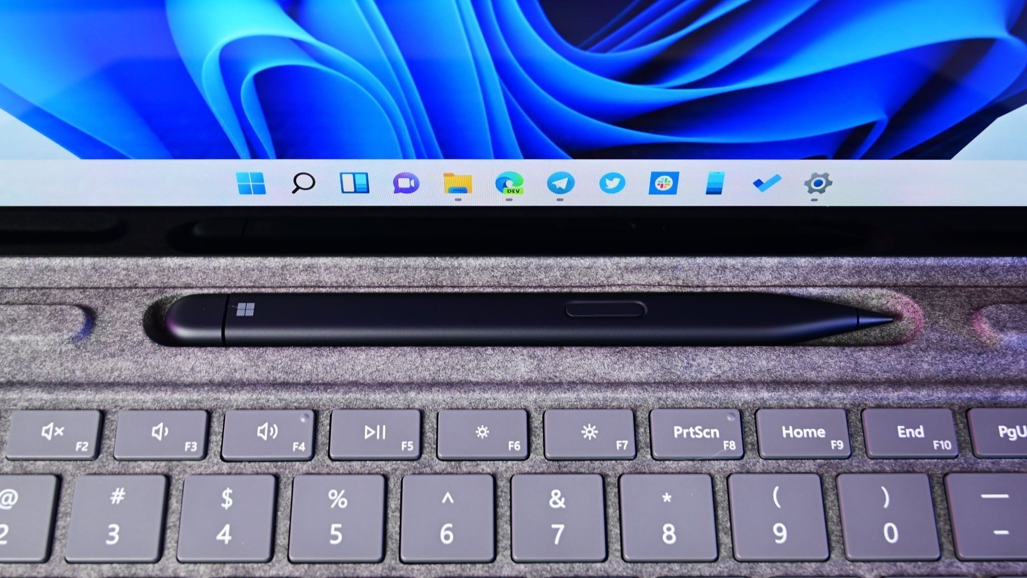 Reference image for: You can feel Windows 11 with the Surface Slim Pen 2: why this signal is getting harder to ignore
