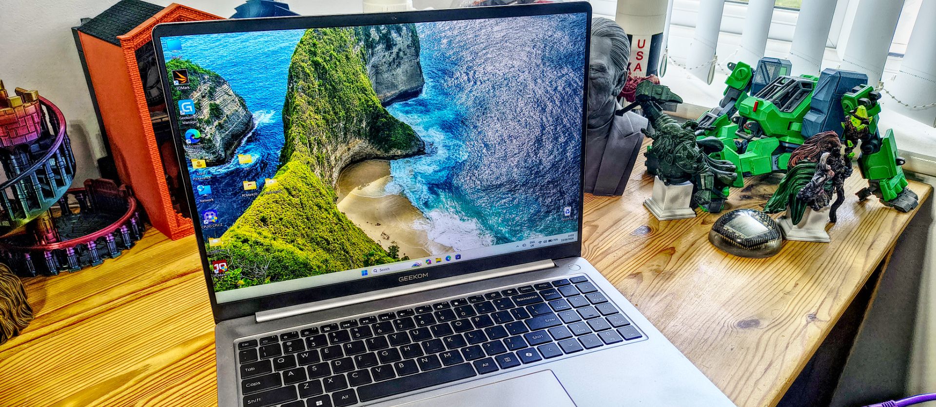 Reference image for: Geekom GeekBook X16 Pro review: A business laptop offering older but still potent Intel hardware to those to