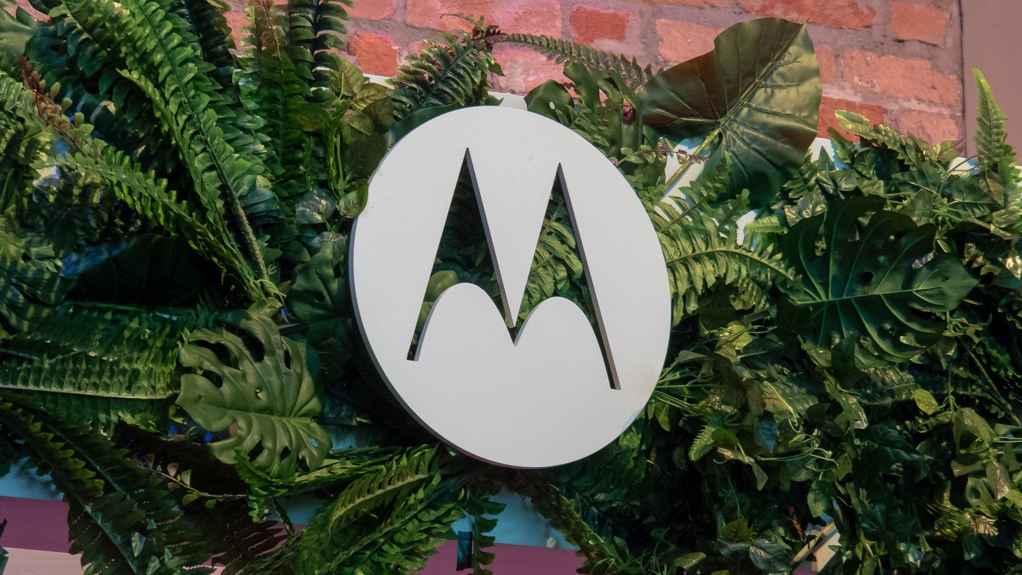 Reference image for: Motorola slid affiliate codes into your Amazon orders, now states this was 'unintended'