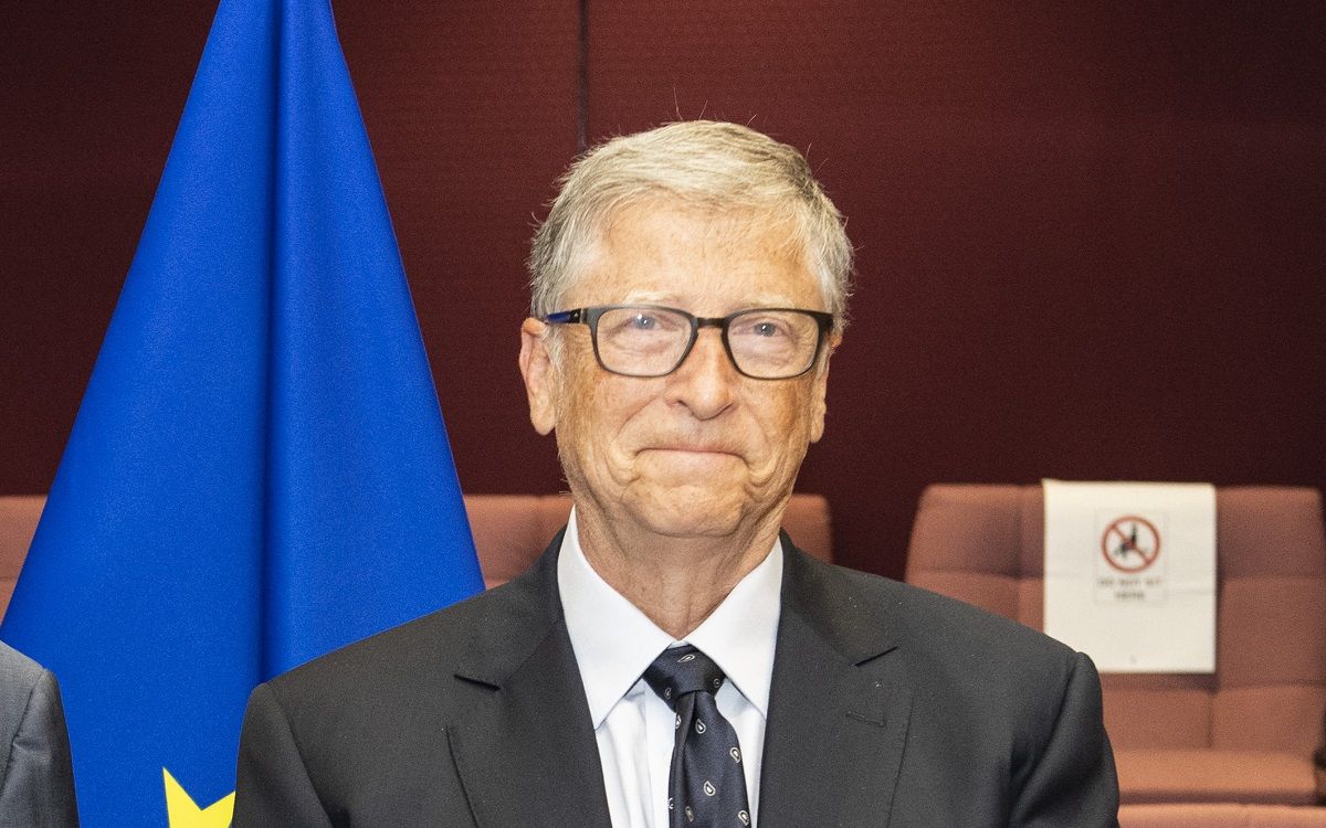 Reference image for: Quote of the day by Microsoft co-founder Bill Gates: 'If a robot comes in to do the same thing, you’d think
