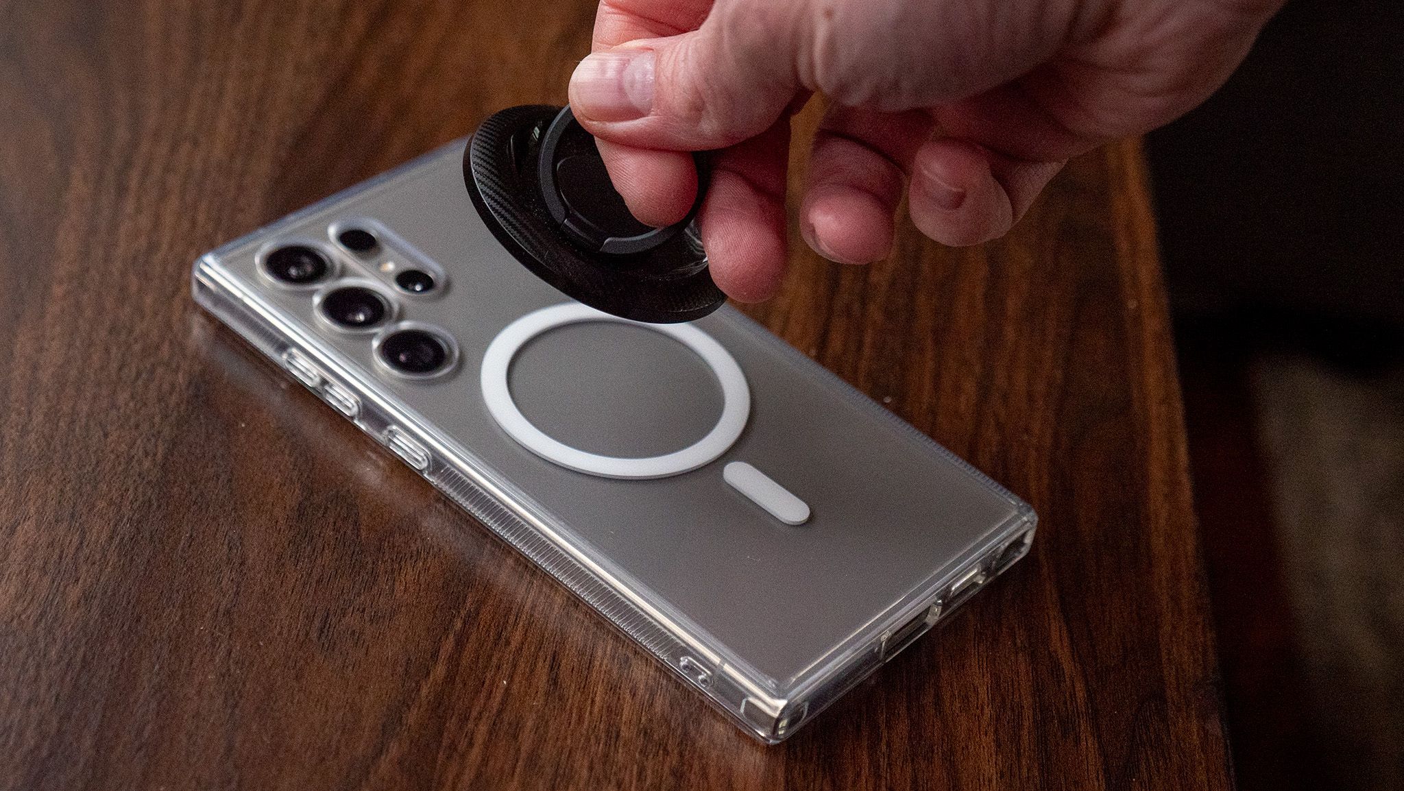 Reference image for: Motorola's next phone could beat Samsung to a charging feature only Apple and Google have