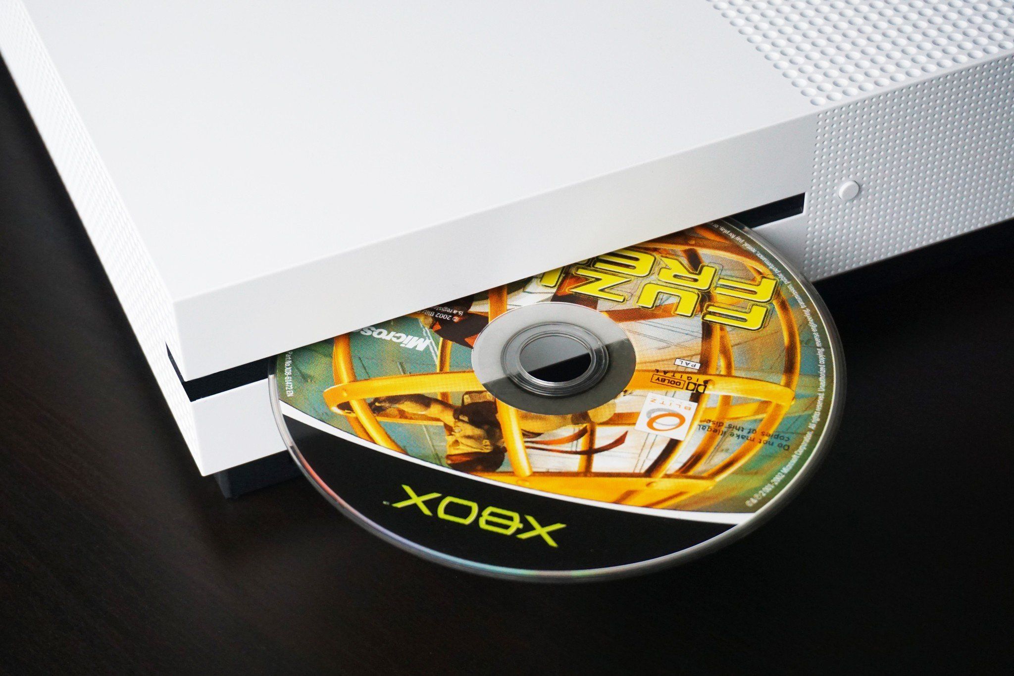 Reference image for: New details emerge on Xbox 'Positron', Microsoft's disc-to-digital program