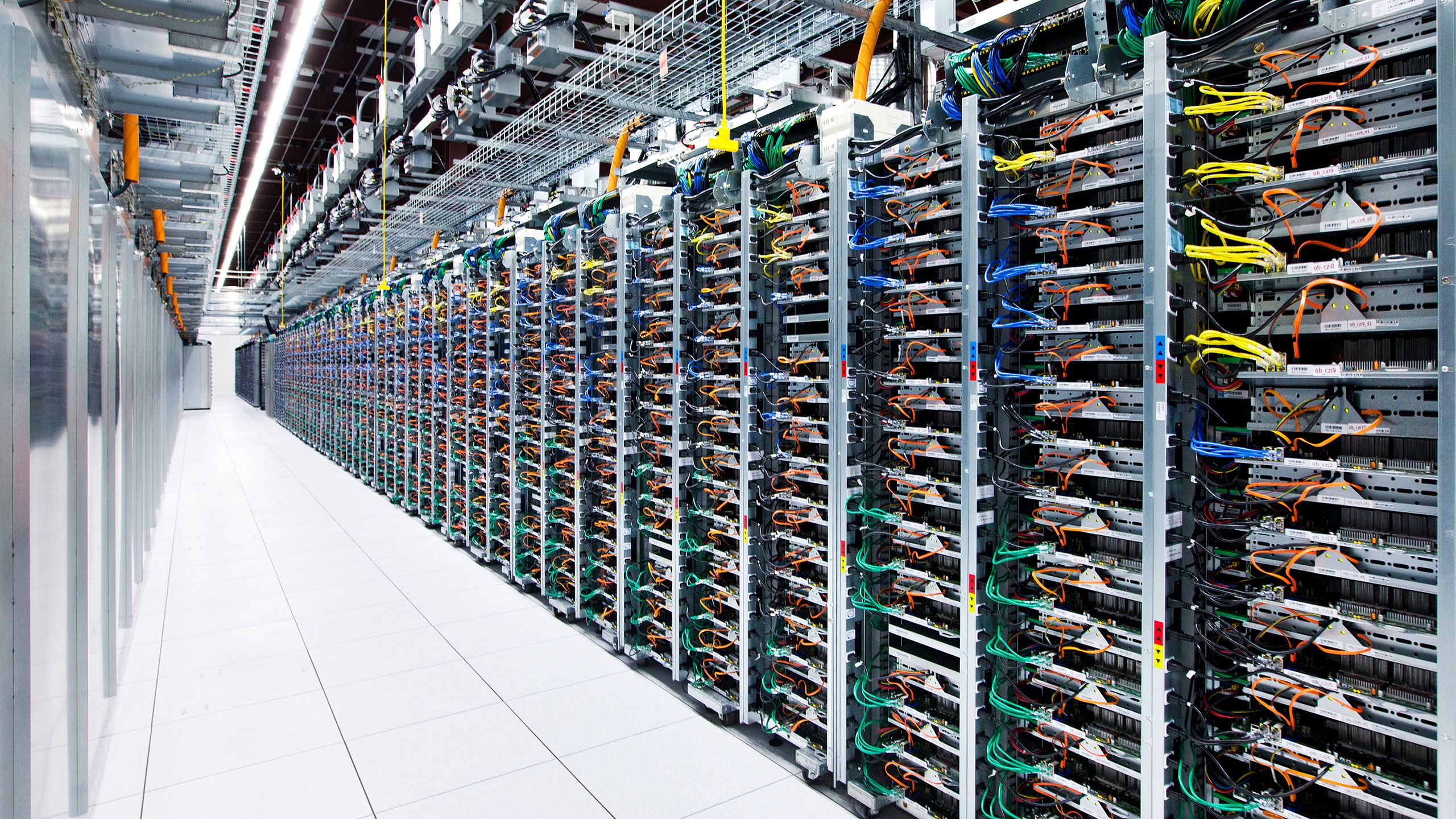 Reference image for: Arm servers capture over 45% of data center market revenue