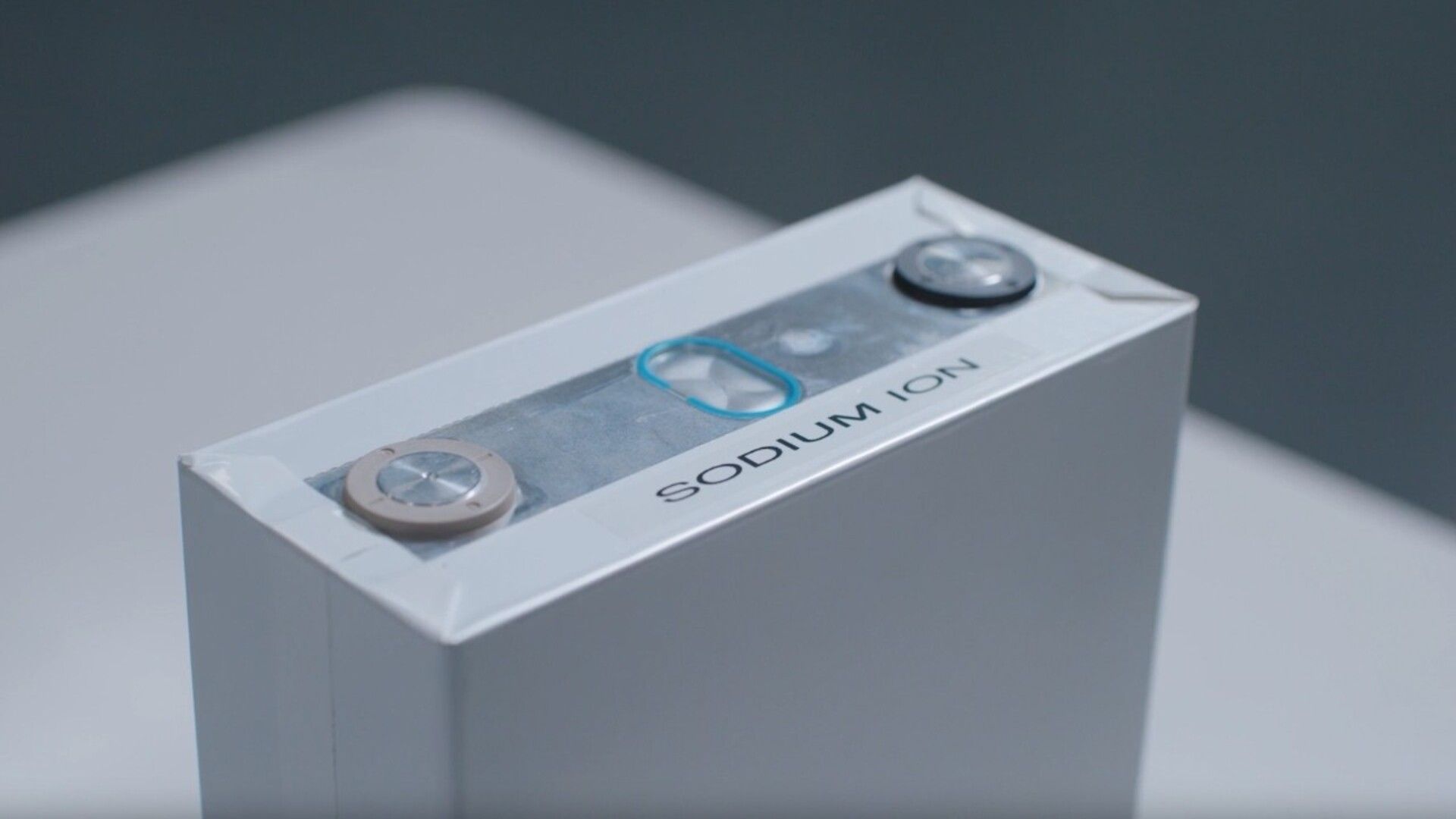 Reference image for: GM is getting in on the data center game