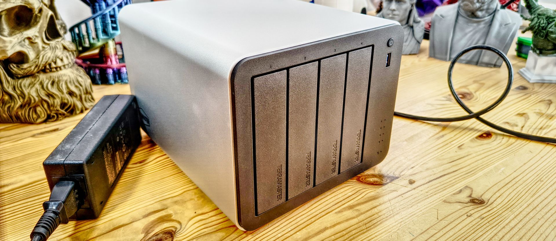 Reference image for: TerraMaster F4-425 Pro NAS review: An improvement on predecessors, but falls short of what others are to the