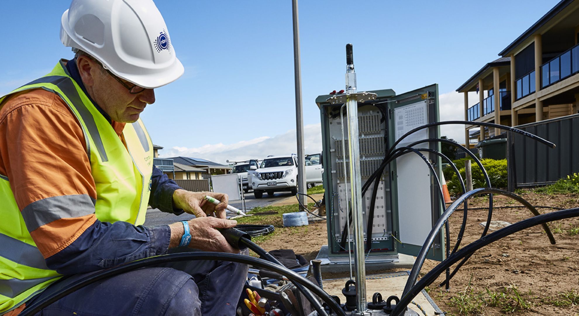 Reference image for: Chinese firm's fiber trial hits staggering 51.3 Tb/s over 128 miles without signal regeneration