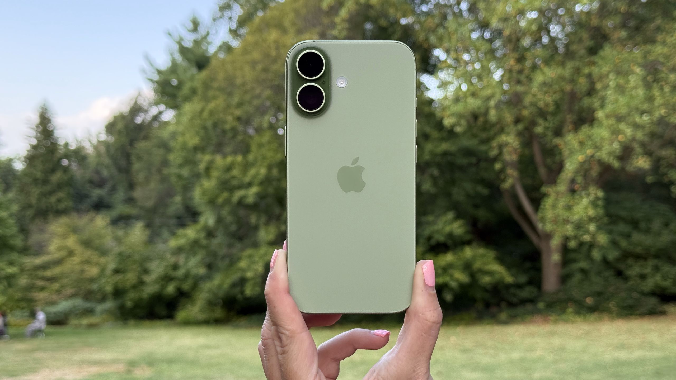 Reference image for: Will the iPhone 17's price drop when the iPhone 18 launches? The answer is more complicated than usual this year