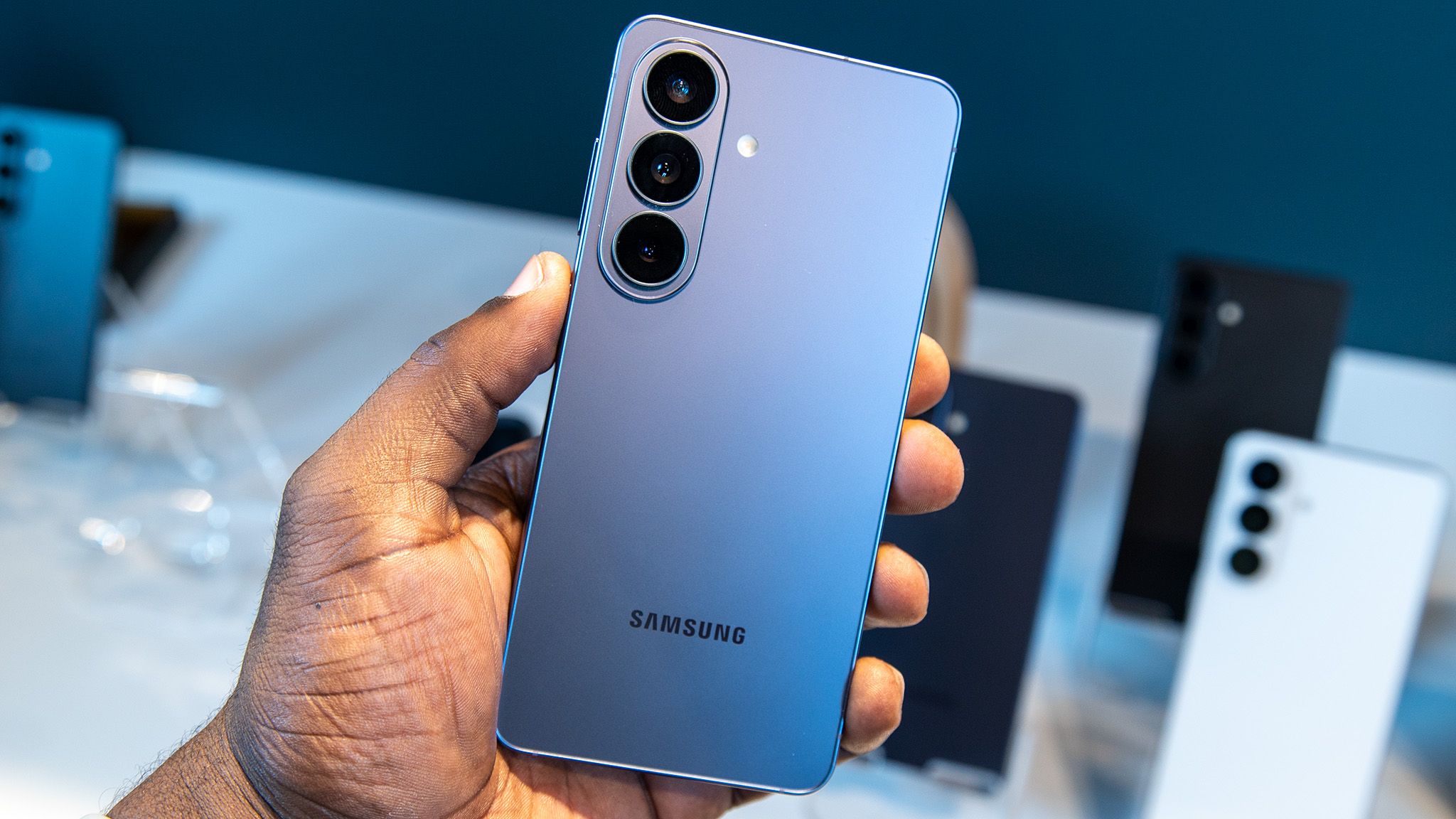 Reference image for: This viral Verizon deal supposedly gets you a free Samsung phone, tablet, AND smartwatch