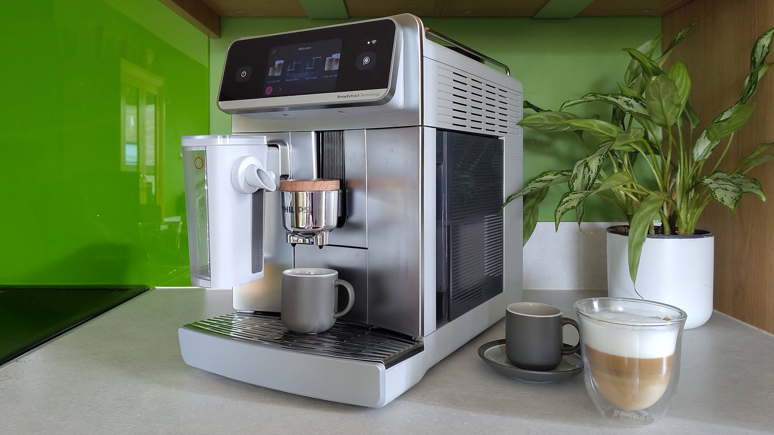 Reference image for: I spent two weeks with the gorgeous Philips Café Aromis espresso machine, and creating delicious custom has