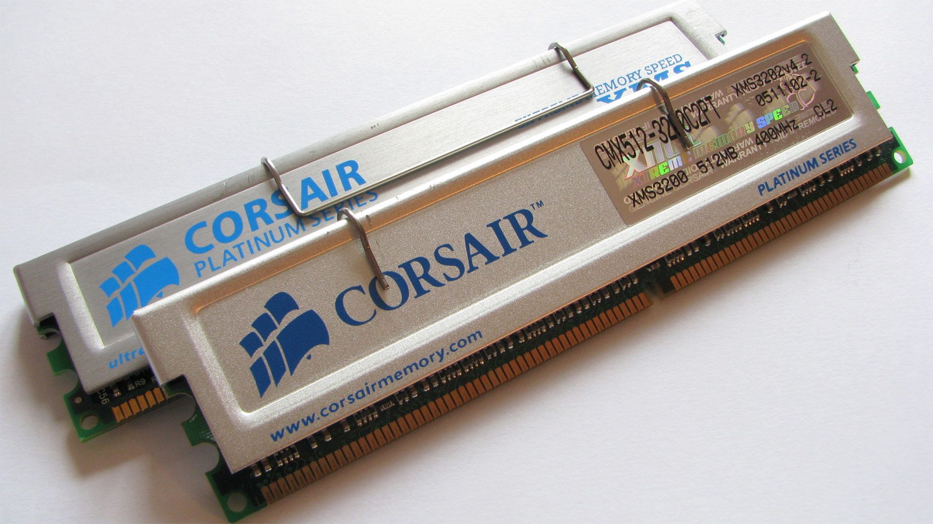 Reference image for: RAM crisis provokes enthusiast to try Windows 11 on DDR1-era hardware