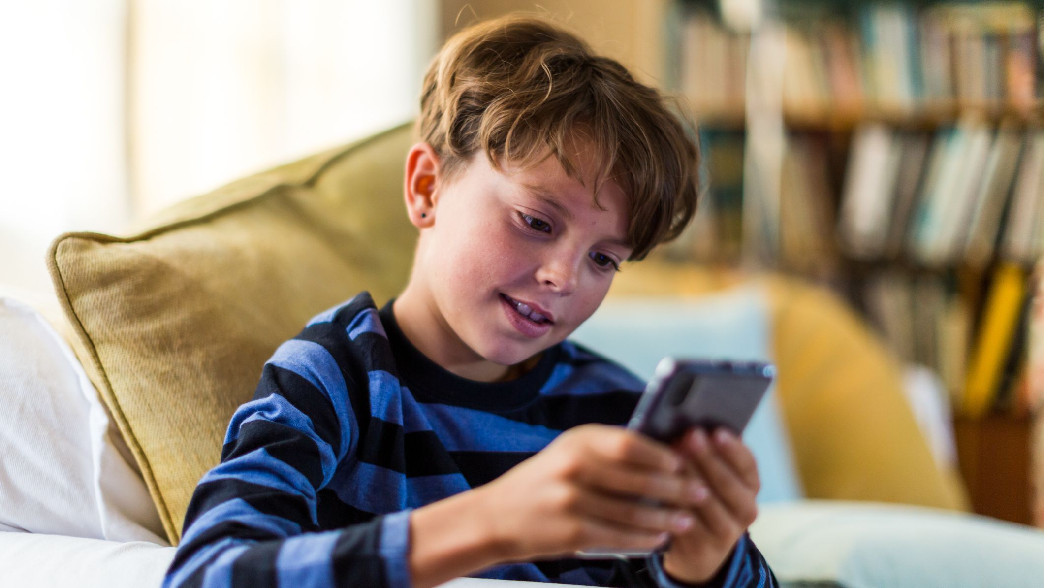 Reference image for: 'Every day, a child is exposed to two pieces of inappropriate or harmful content': I've spent hours the best