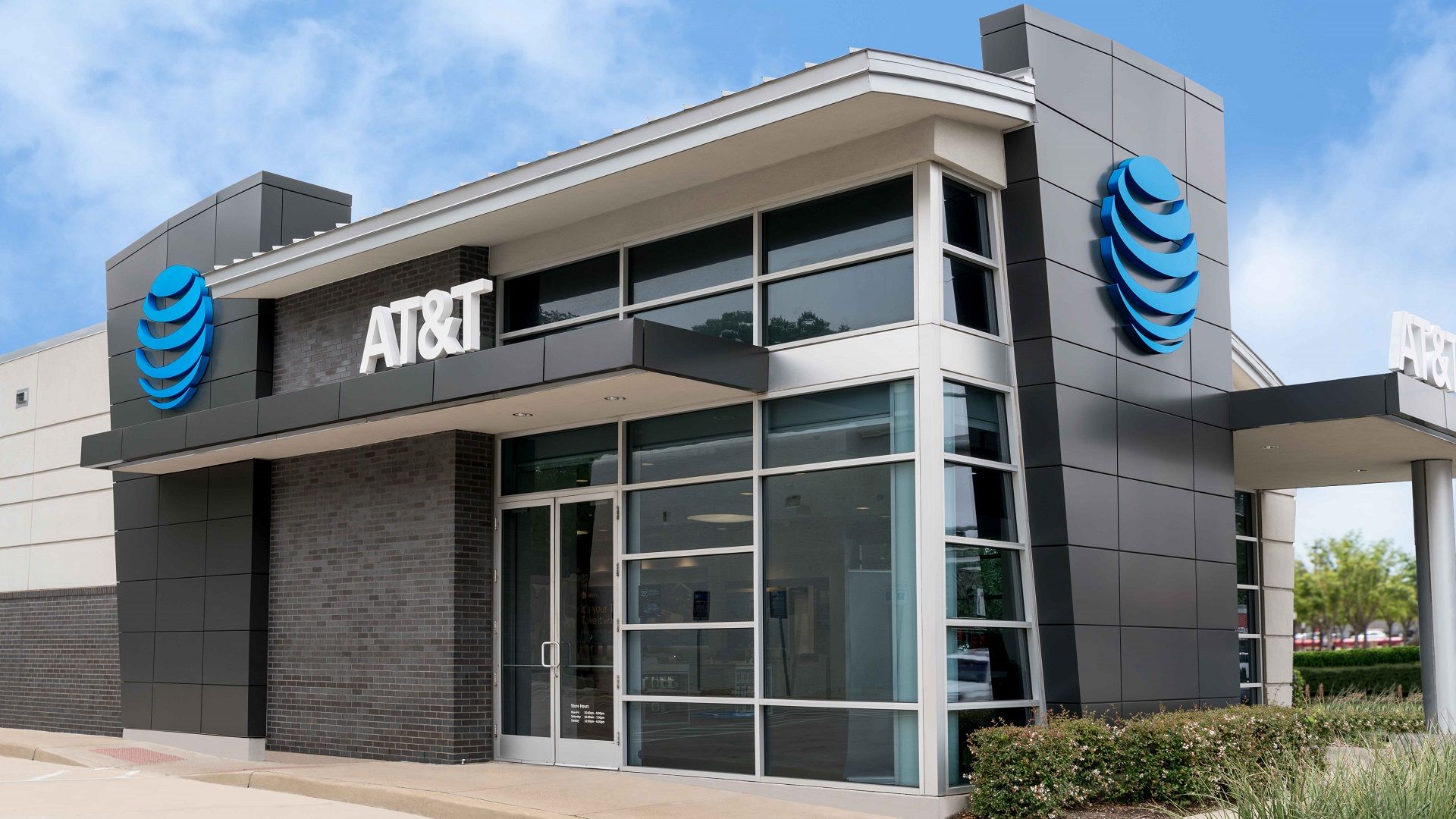 Reference image for: AT&T gets into a legal spat with California over legacy phone network maintenance rules