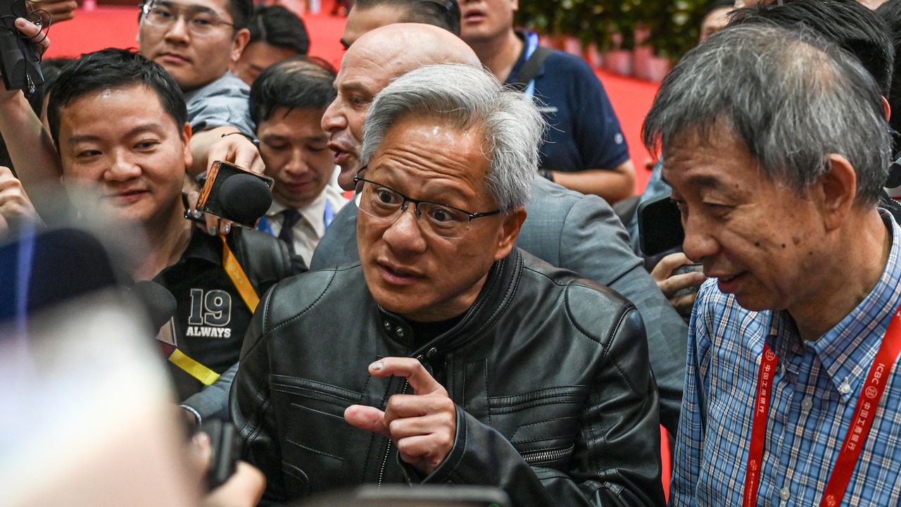 Reference image for: China's homegrown silicon suppliers gain traction as Nvidia struggles to get its chips into the market