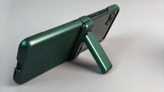 Reference image for: Best Motorola Razr Ultra 2026 cases and screen protectors: why this signal is getting harder to ignore