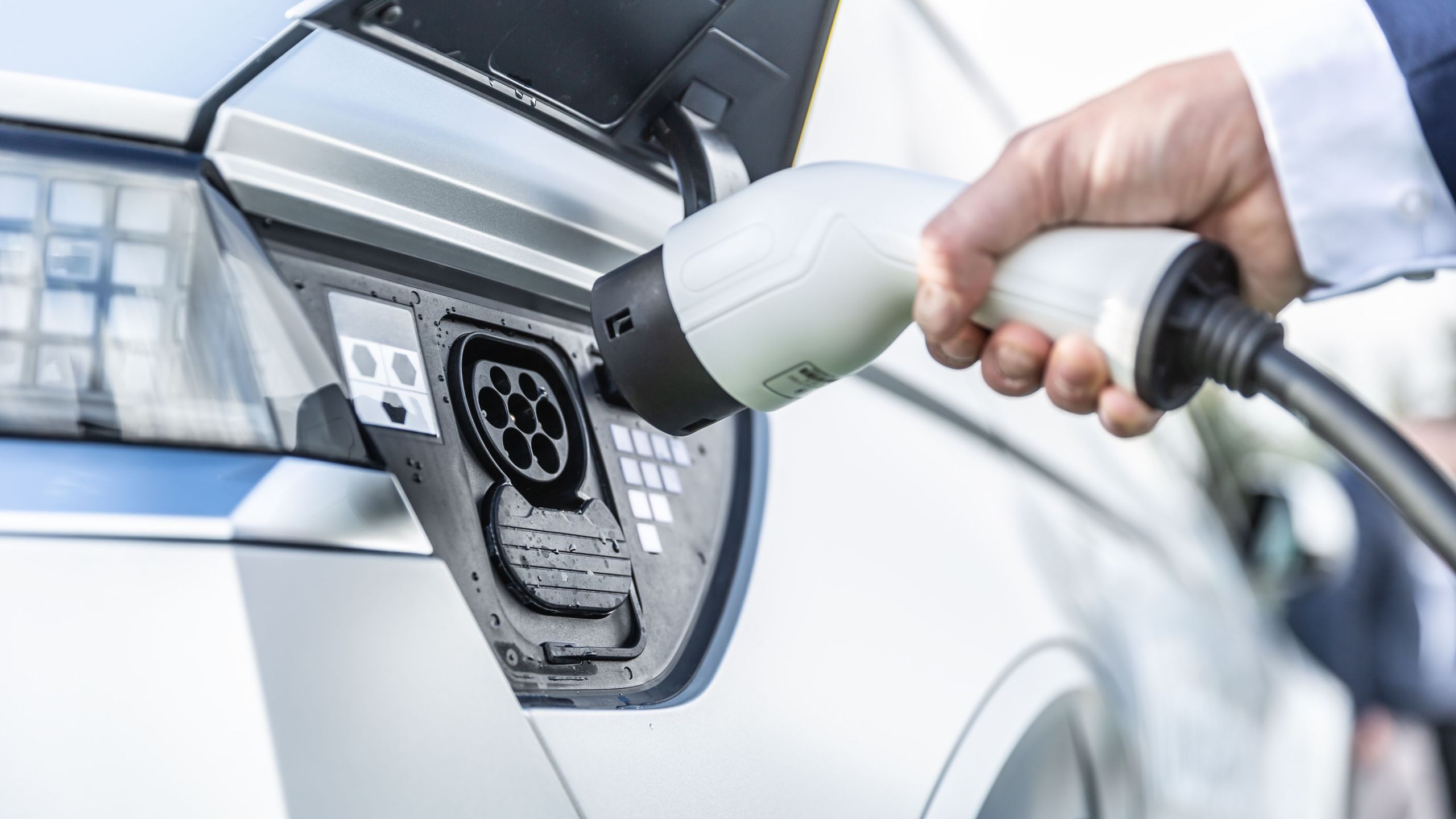 Reference image for: Modern EV batteries are more durable than you think, new study reveals
