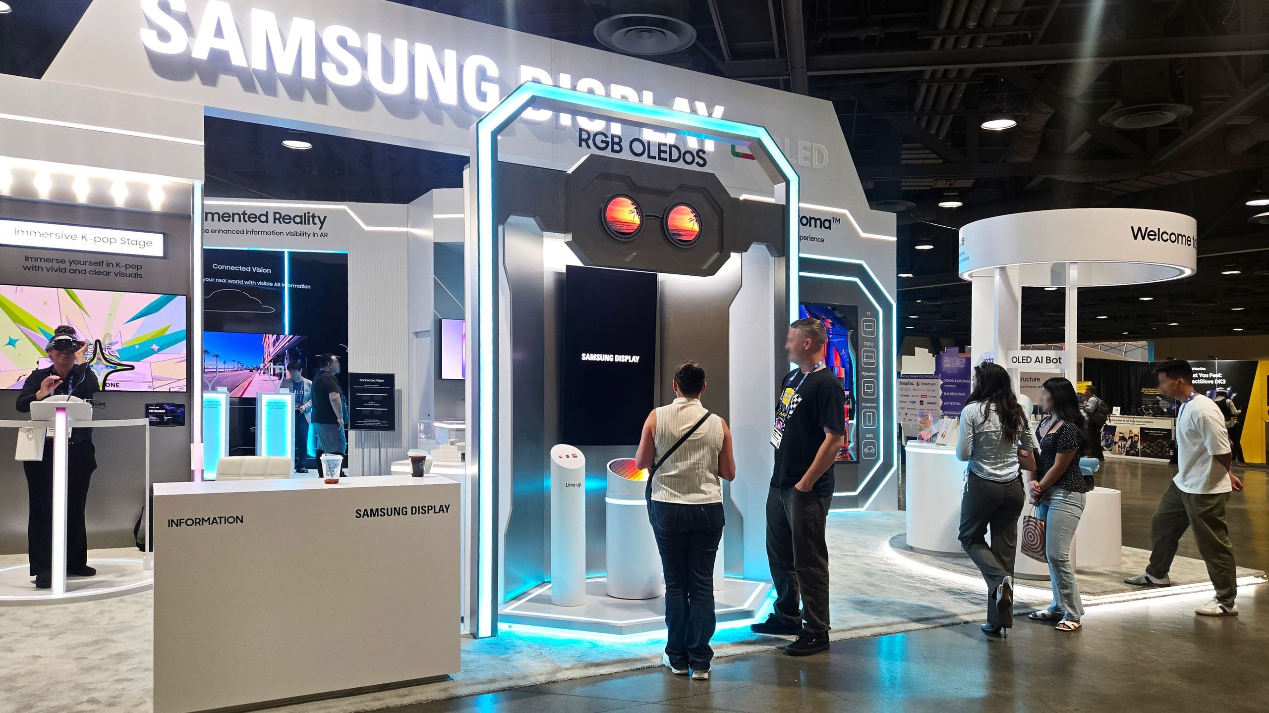 Reference image for: Samsung shows off ultra-bright XR displays that could power future smart glasses