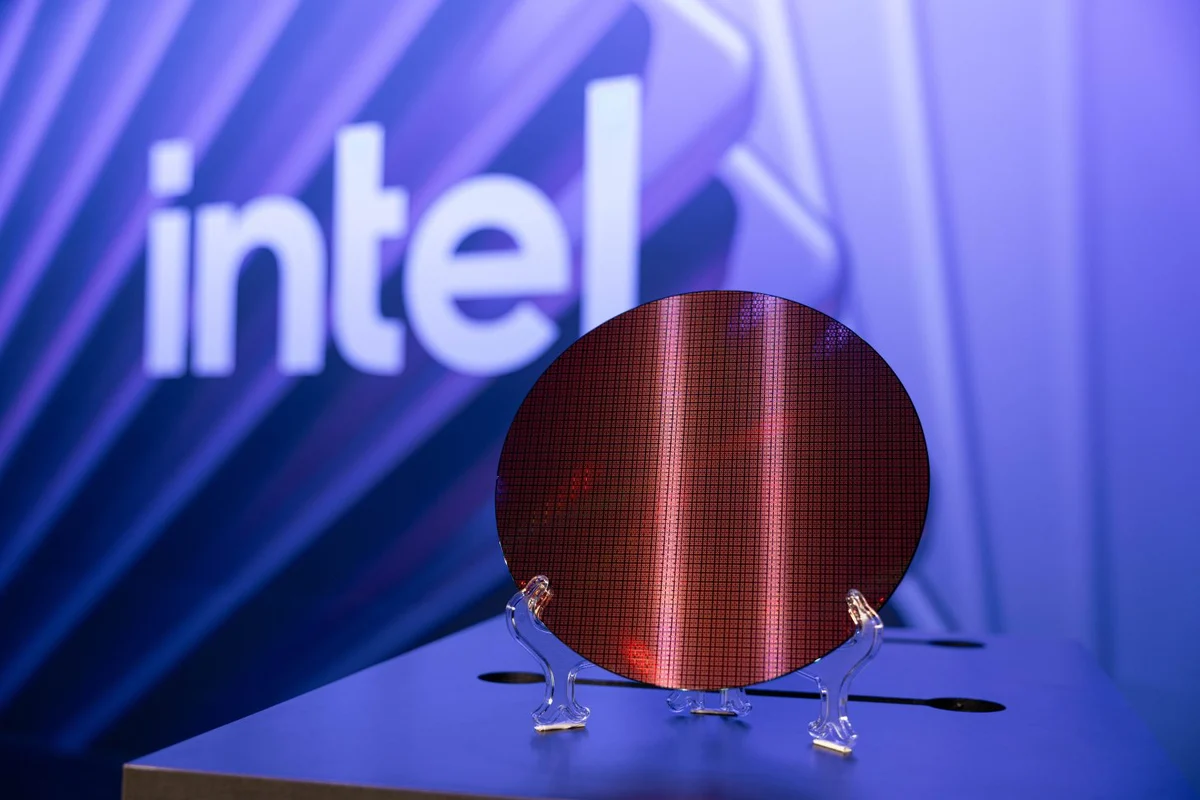Ảnh tham khảo cho bài: Intel bắt tay với UMC làm chip 3nm nè anh em
